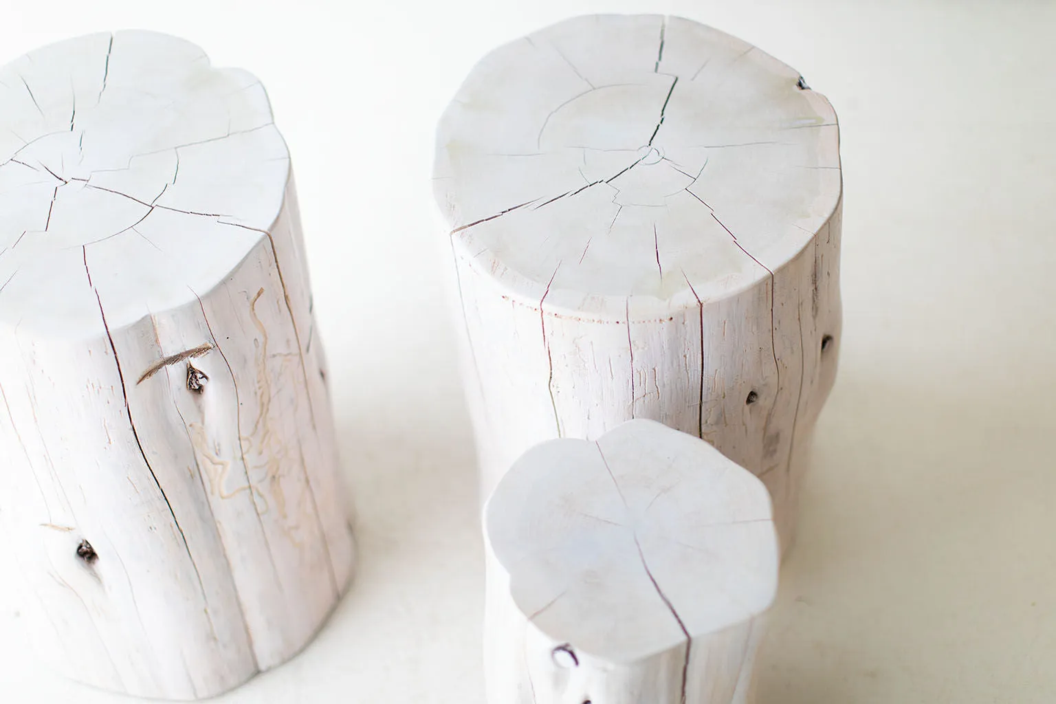 Large Outdoor Tree Stump Side Tables - White - 2621