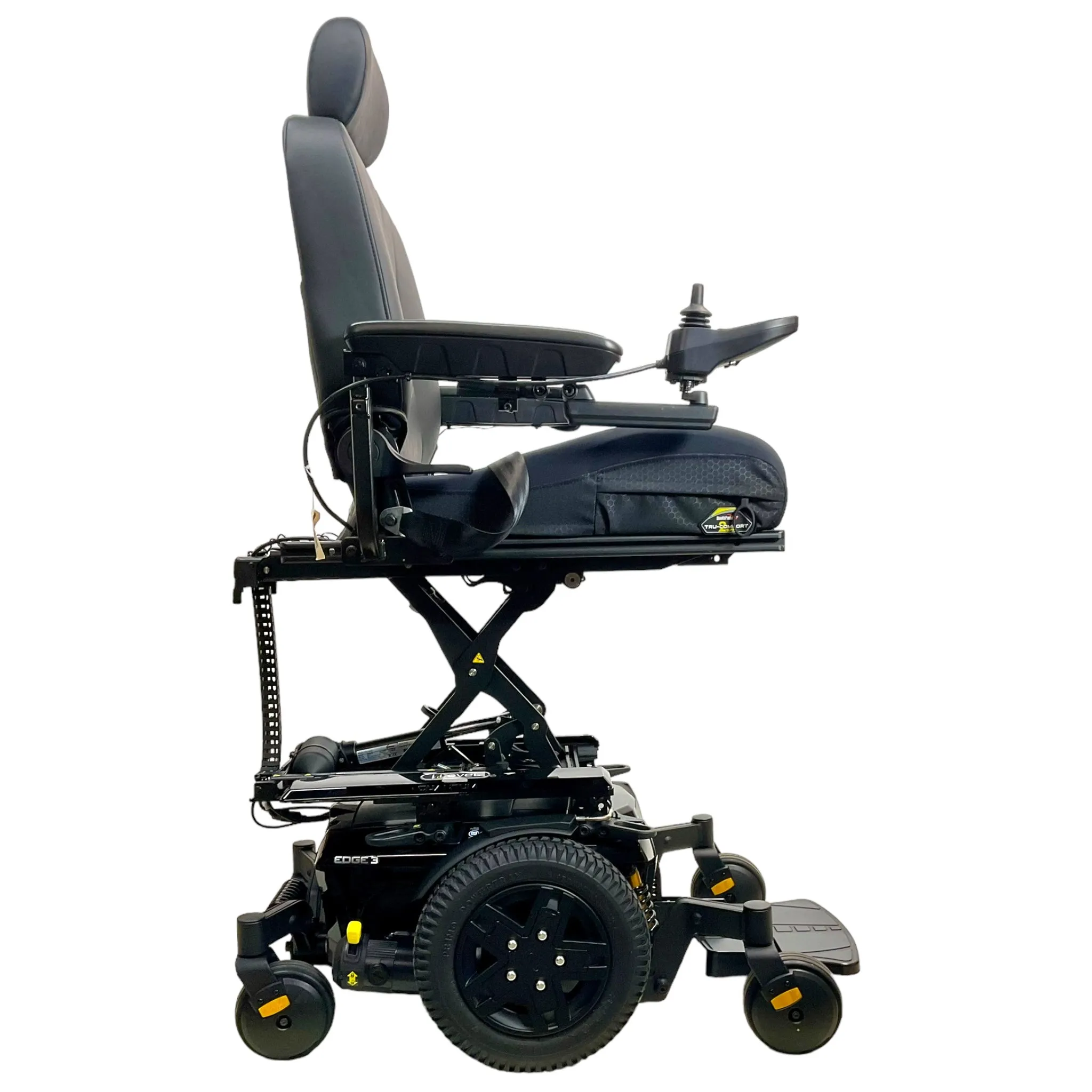 Mint-Condition 2022 Pride Mobility Quantum Q6 Edge 3 Power Chair | 22 x 22 inch Seat | iLevel Seat Elevate